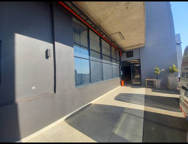 274M² OFFICE TO LET IN BALLITO CENTRAL